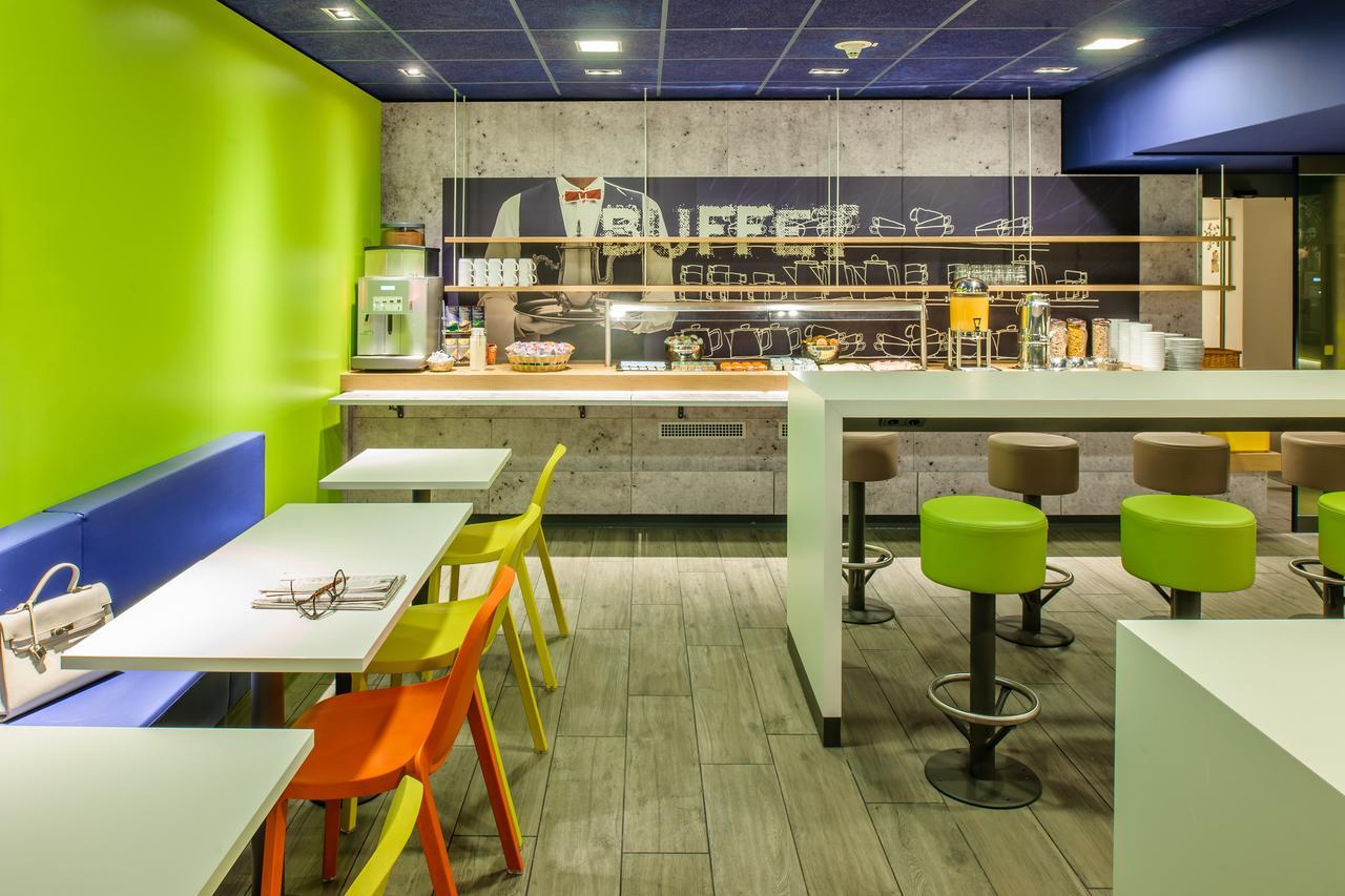 Ibis Budget Salzburg Airport - Self-Check-In Himmelreich Buitenkant foto