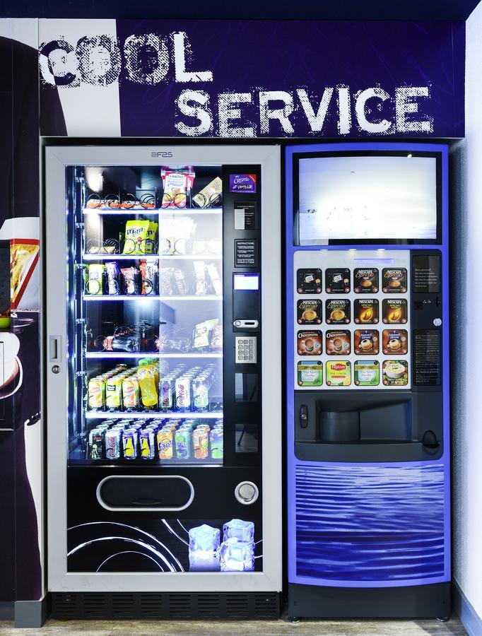 Ibis Budget Salzburg Airport - Self-Check-In Himmelreich Buitenkant foto